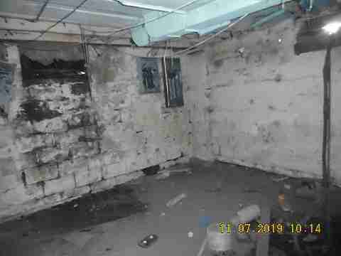 12100 Burt (24)_m.jpg